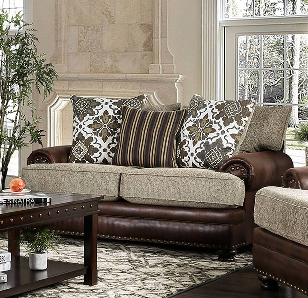 Turner Transitional Upholstered Loveseat